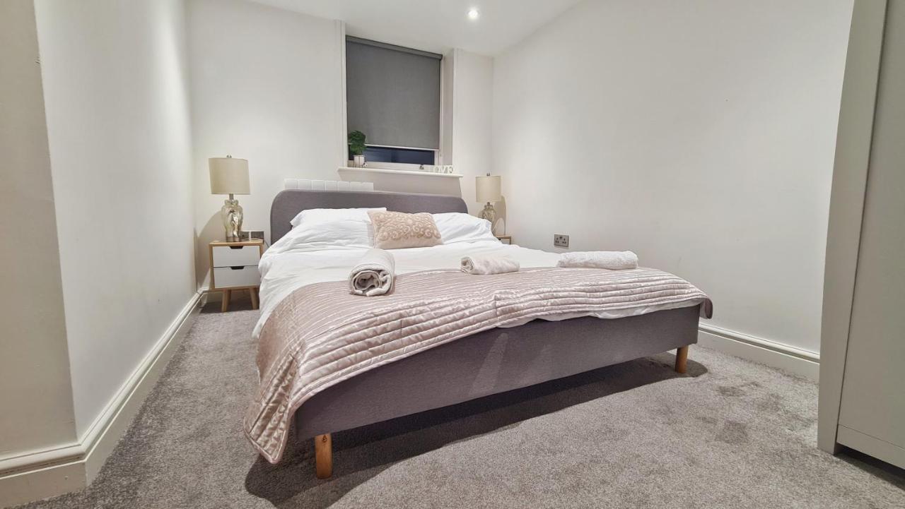 Modern & Central, Perfect Beach Getaway- 2Min Walk Brighton Bagian luar foto